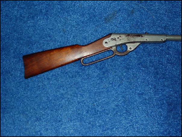 VERY RARE EARLY (MODEL B) DAISY 1,000 SHOT RIFLE - Picture 5