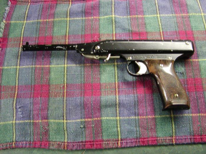 OKLAHOMA Air Pistol - Made in Italy - nice cond.