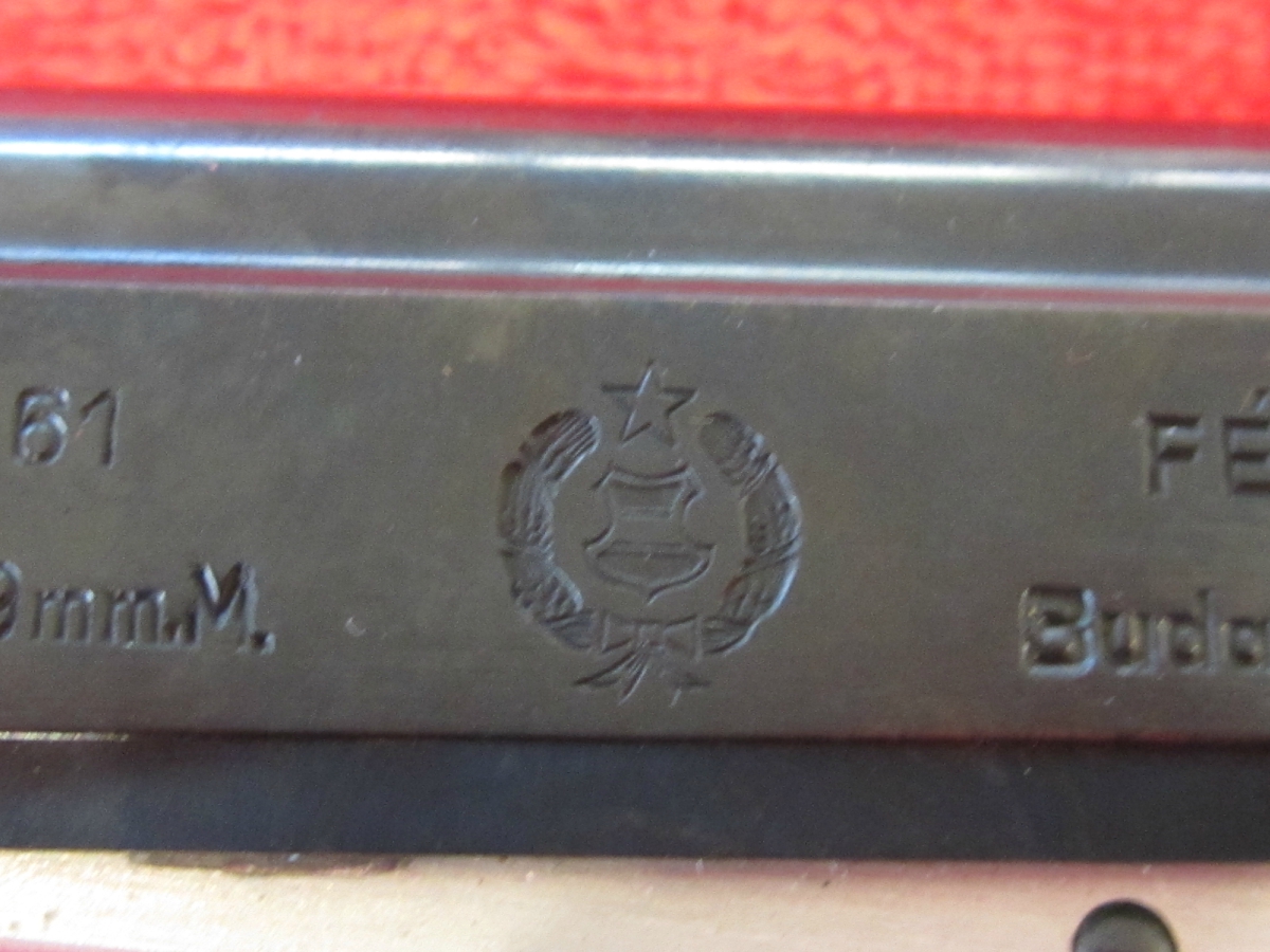 Hungarian FEG Pistol Model R-61 9mm Luger - Picture 3