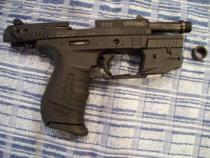 Walther P22 W Threaded Barrel And Laser 22lr Pistol For Sale At 9866415 7259