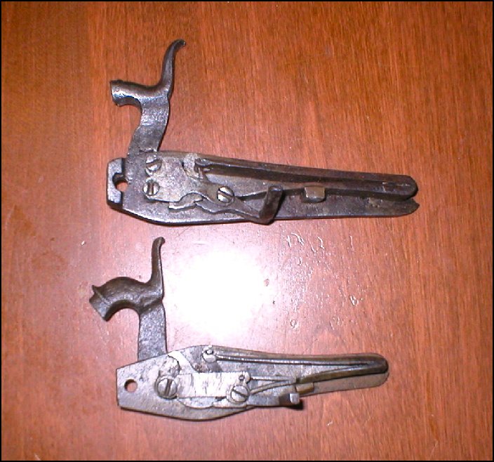 Early Gunsmith Two early back action percussion locks. Picture 2