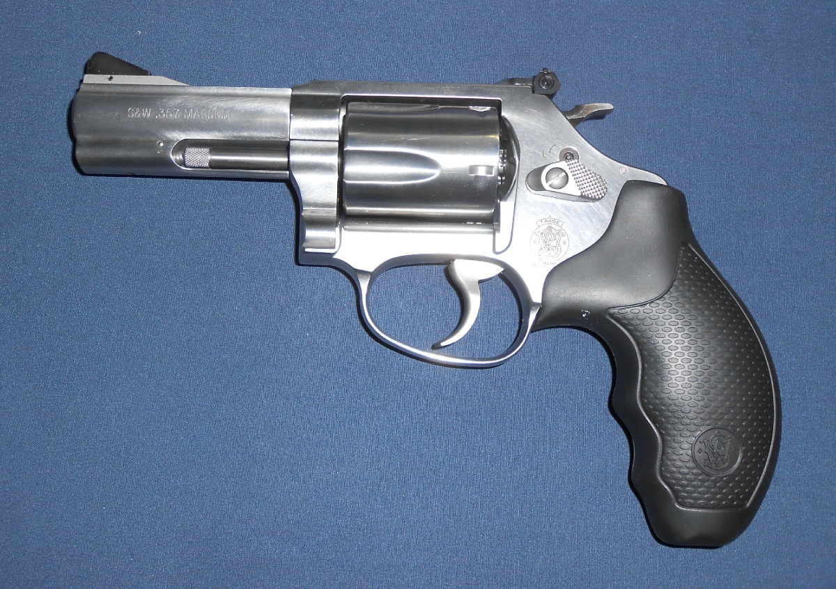 Smith & Wesson Model 60 .357 Magnum 3 Inch With Nra Seal .357 Magnum ...