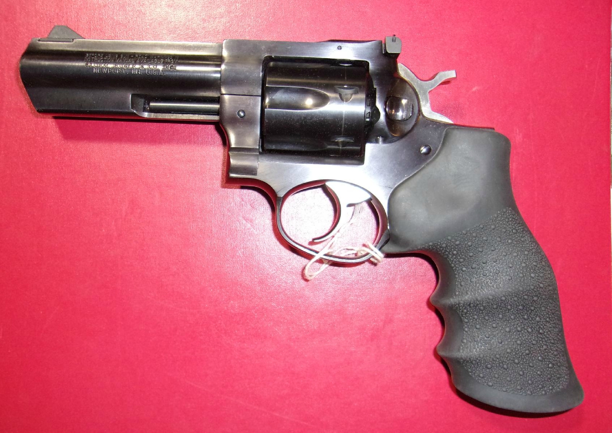 ruger Gp100 Gp 100, six shot double action, blued, beautiful, reliable ...