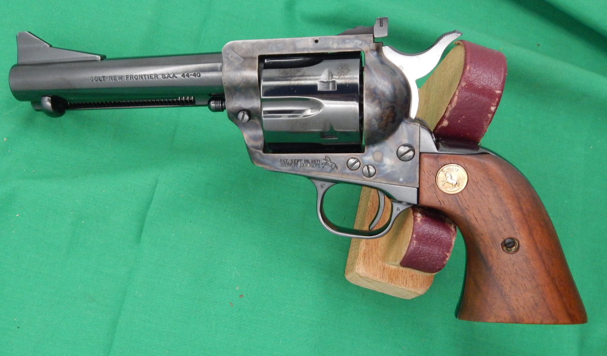 Colt Fireams Colt Saa 