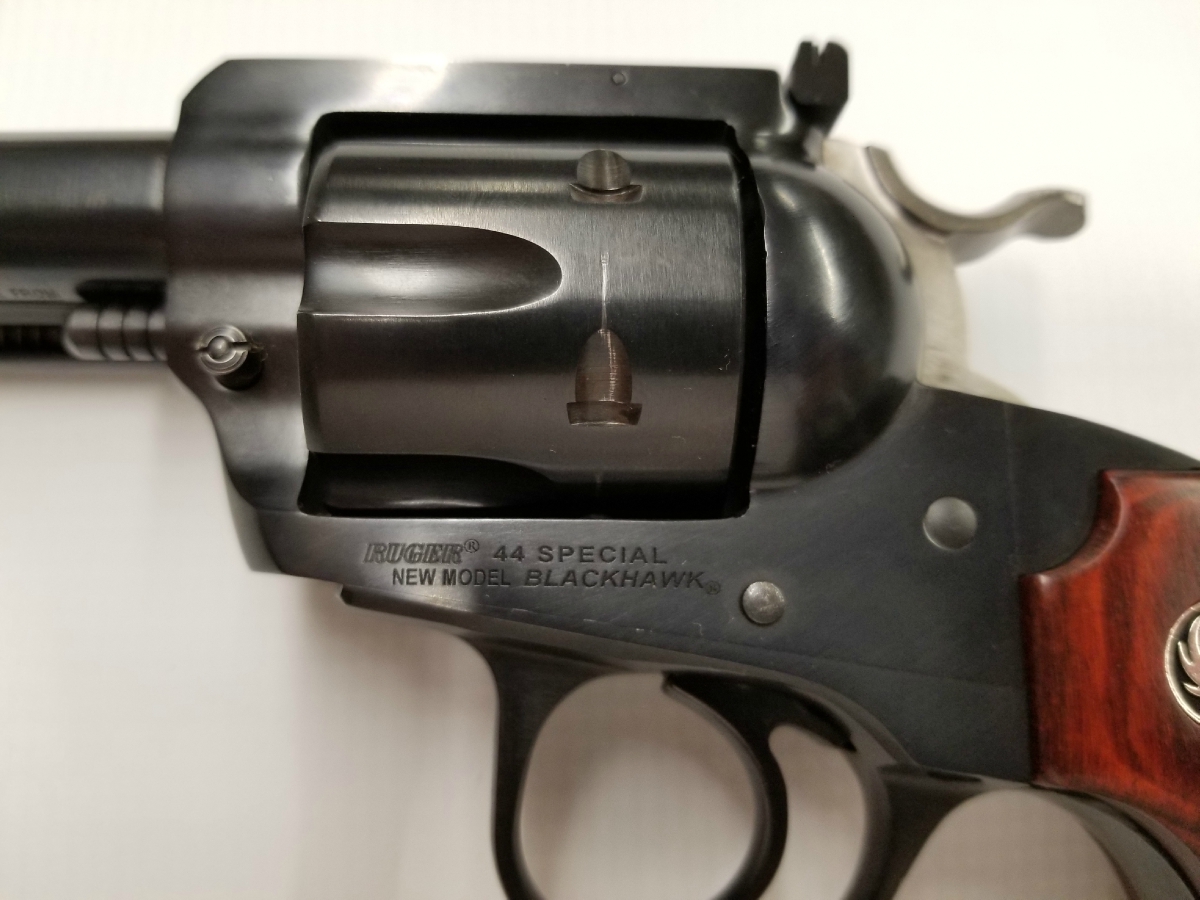 Ruger - New Model BlackHawk 13568 - Picture 3