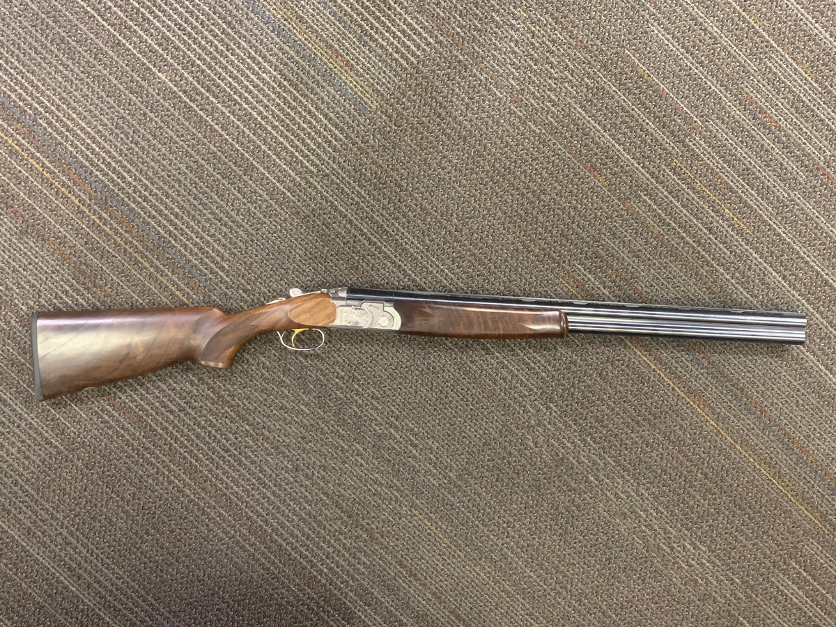 - P. Beretta Silver Pigeon II Made in Italy 12 Gauge O/U Over Under Shotgun 26 - P. Beretta Silver Pigeon II Made in Italy 12 Gauge O/U Over Under Shotgun 26