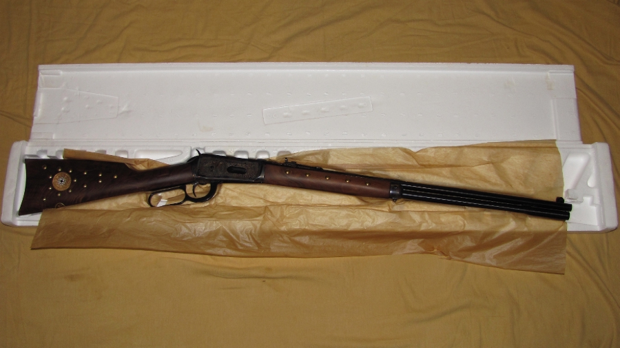 Winchester - Model 94 Chief Crazy Horse .38-55 Win S/N CCH 48 - Picture 8