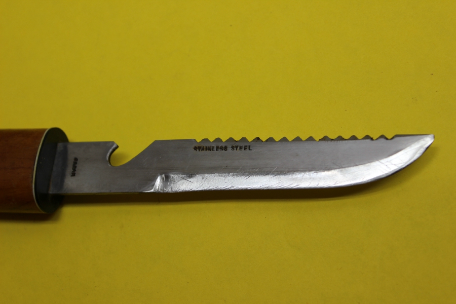 floating fishing knife