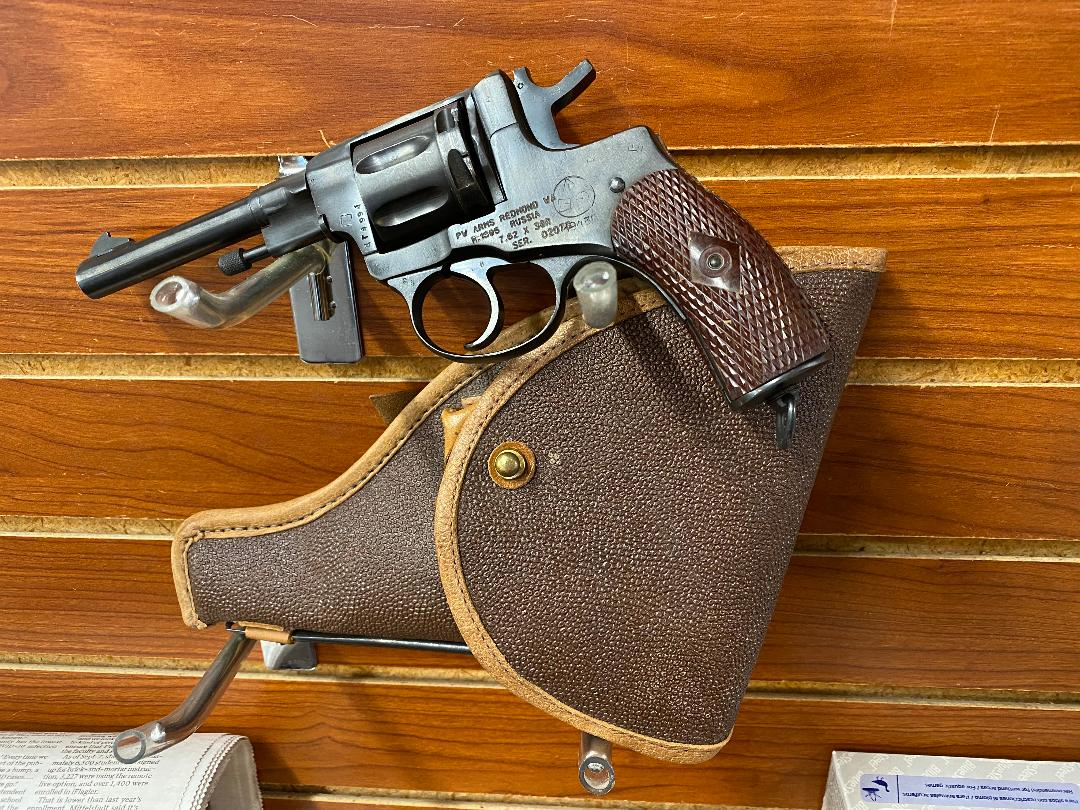 Russia 1895 revolver nagant 7 62x38r with holster 7 62x38r nagant for