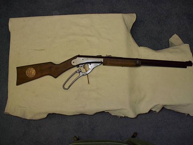 ---Daisy Model 1938 B---- For Sale At GunAuction.com - 4018845