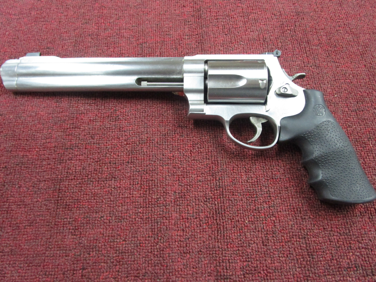 Smith & Wesson - model 500 8-3/8 in BARREL STAINLESS RUBBER GRIPS ...