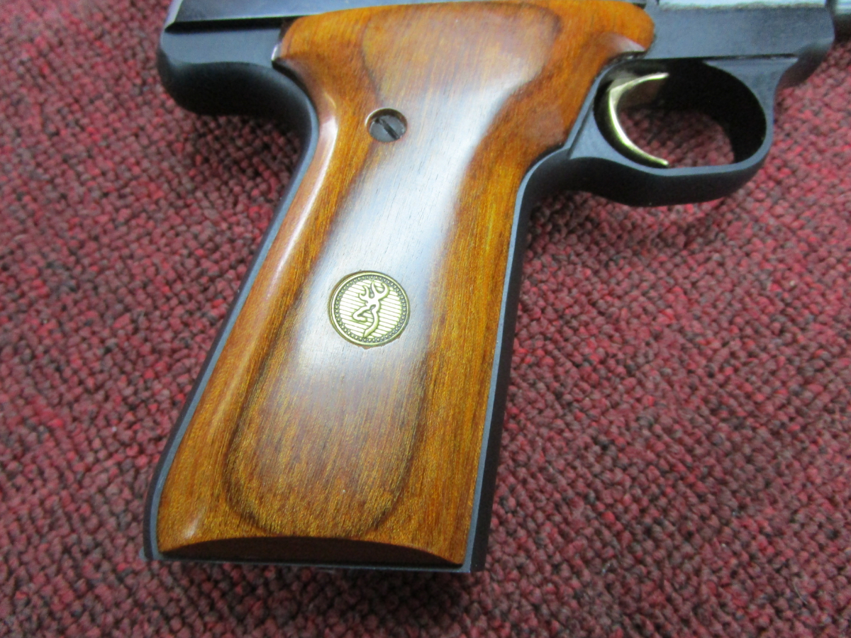 Browning CHALLENGER III 6-3/4 IN BARREL WOOD GRIPS EXCELLENT .22 LR - Picture 5