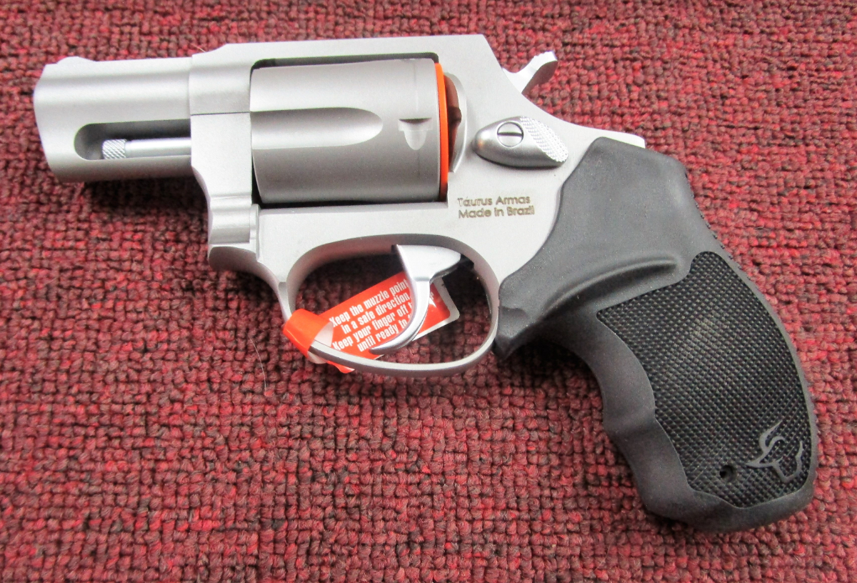 Taurus 605 Stainless Rubber Grips 5-Shot Fixes Sights No Ca Sales .357 ...