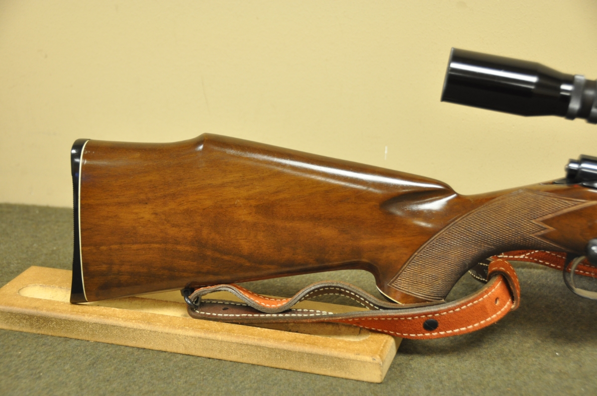 Sako l579 forester varmint 243win w 24 heavy barrel j unertl 10x