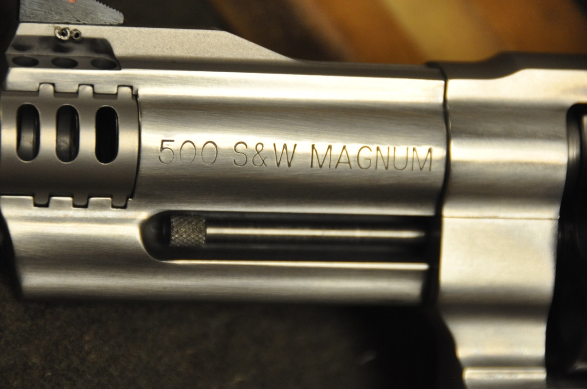 Smith wesson 500 500s w magnum w 4 barrel 2 compensators and box