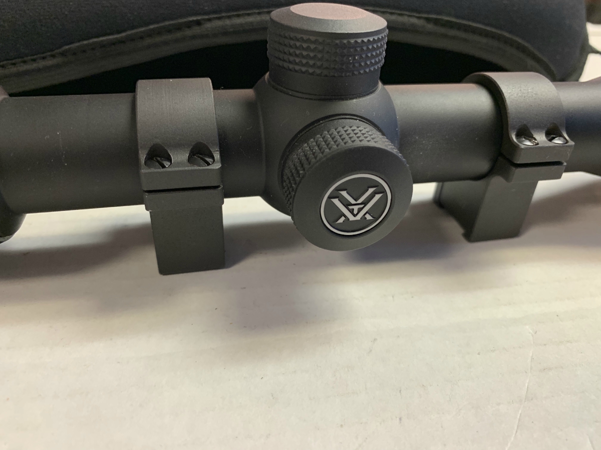 Vortex Diamondback 412x40 Rifle Scope With Rings Excellent For Sale at