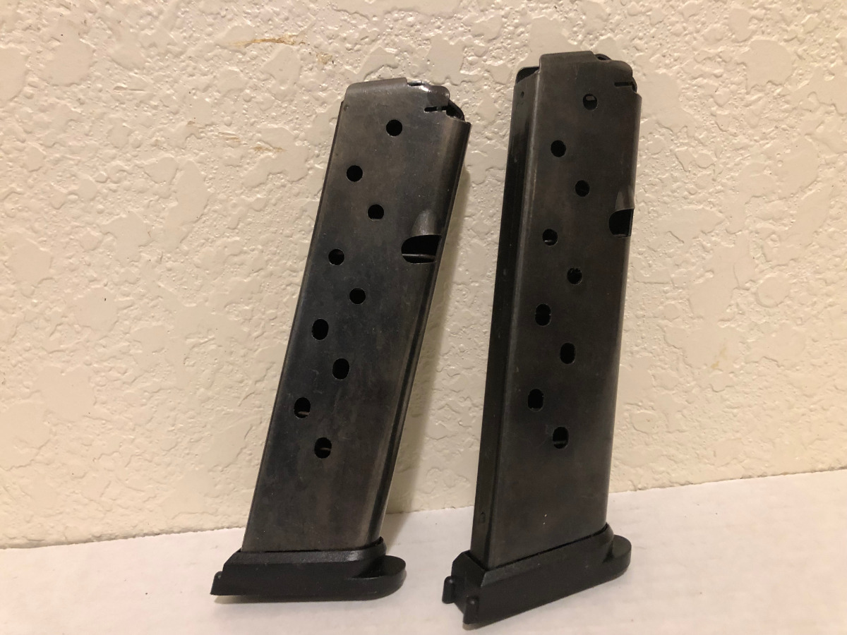 two-8-round-hi-point-9mm-carbine-magazines-in-good-working-condition