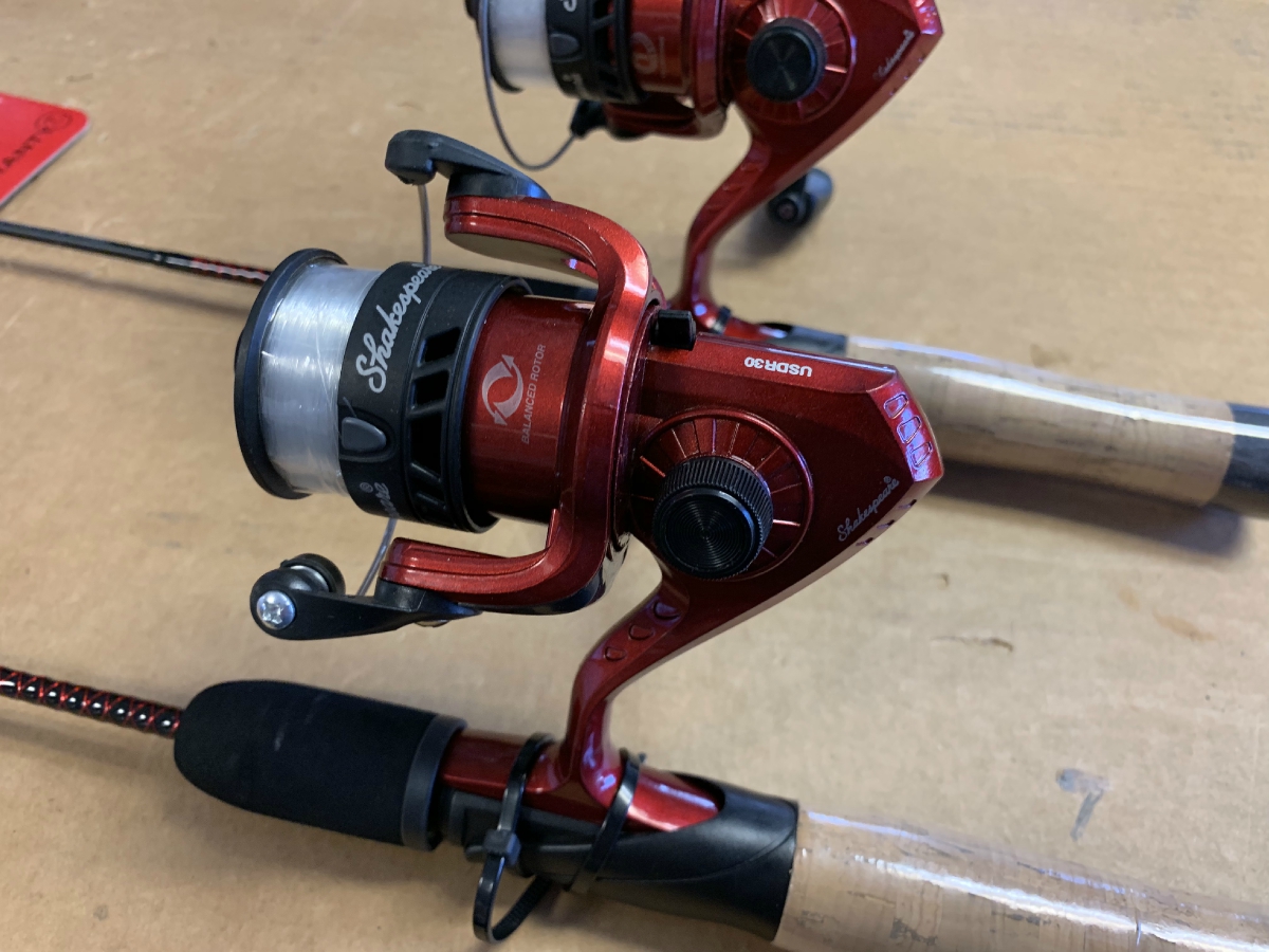 Two Shakespeare Ugly Stik Dock Runner Spinning Combos Brand New With 7 Two Shakespeare Ugly Stik Dock Runner Spinning Combos Brand New With 7