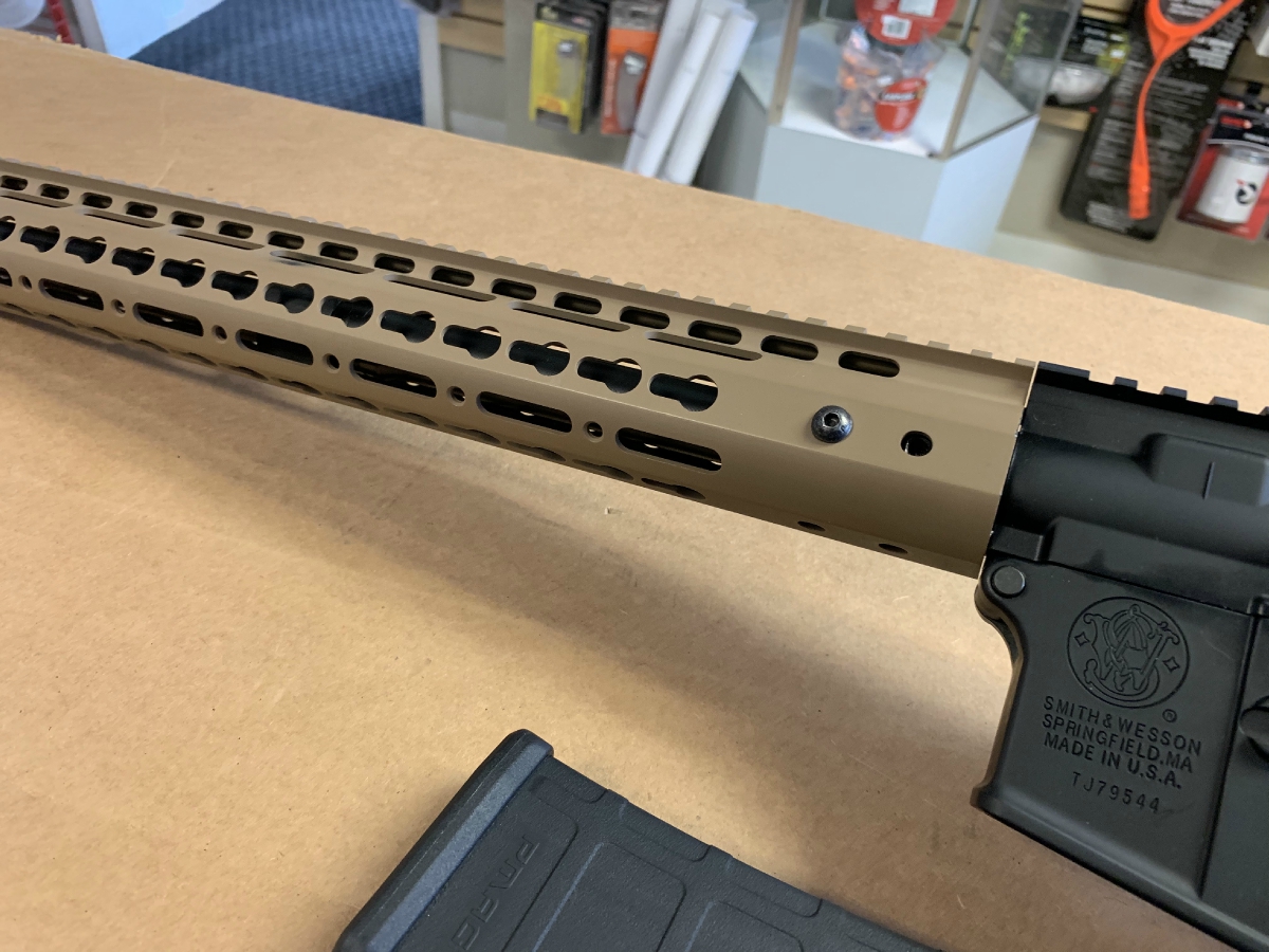 SMITH & WESSON - M&P15 SEMI-AUTO AR-15 RIFLE CUSTOM FDE STOCK AND RAIL UTG PISTOL GRIP EPSILON MUZZLE BREAK NICE!! - Picture 7