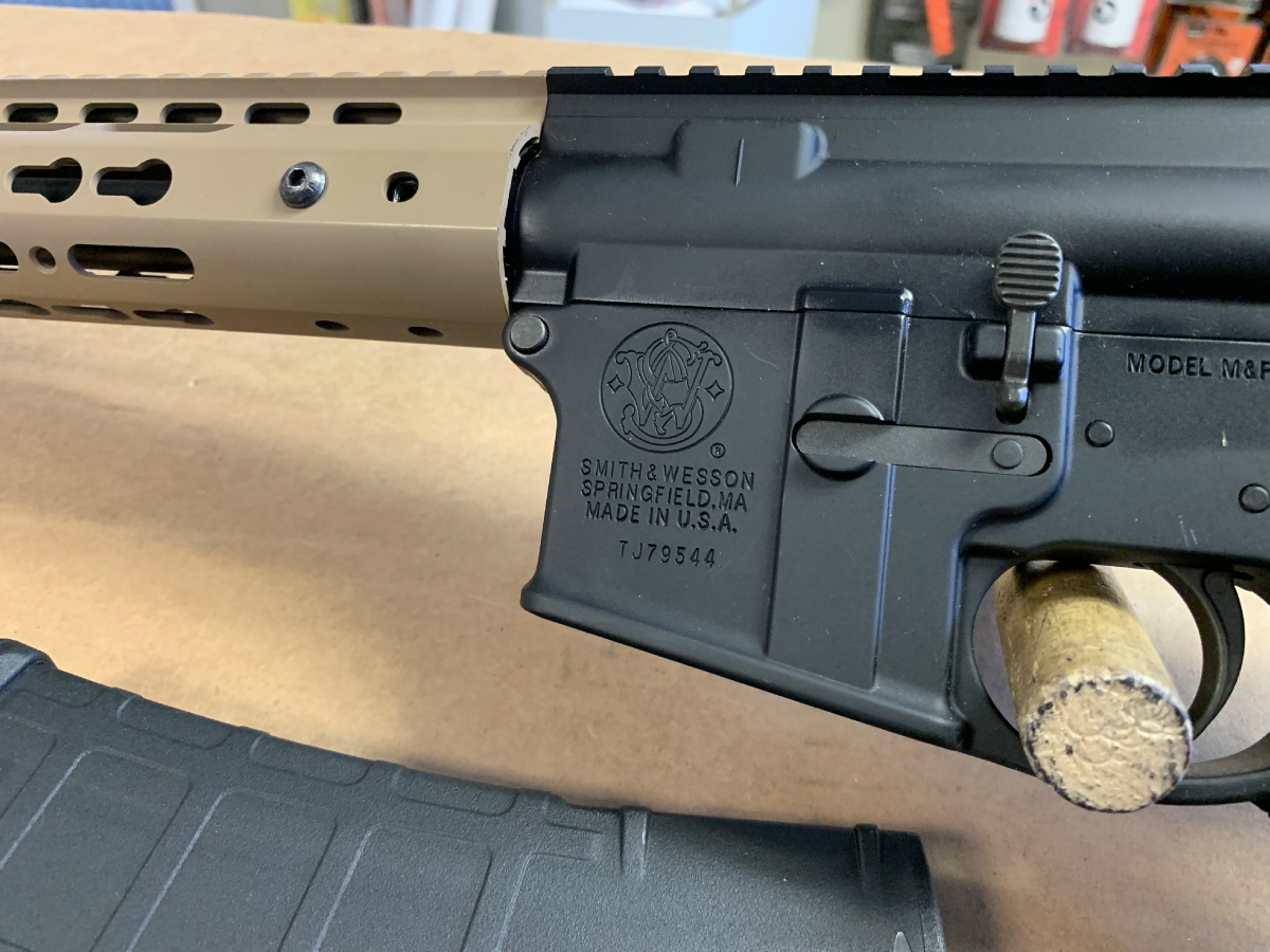 SMITH & WESSON - M&P15 SEMI-AUTO AR-15 RIFLE CUSTOM FDE STOCK AND RAIL UTG PISTOL GRIP EPSILON MUZZLE BREAK NICE!! - Picture 10