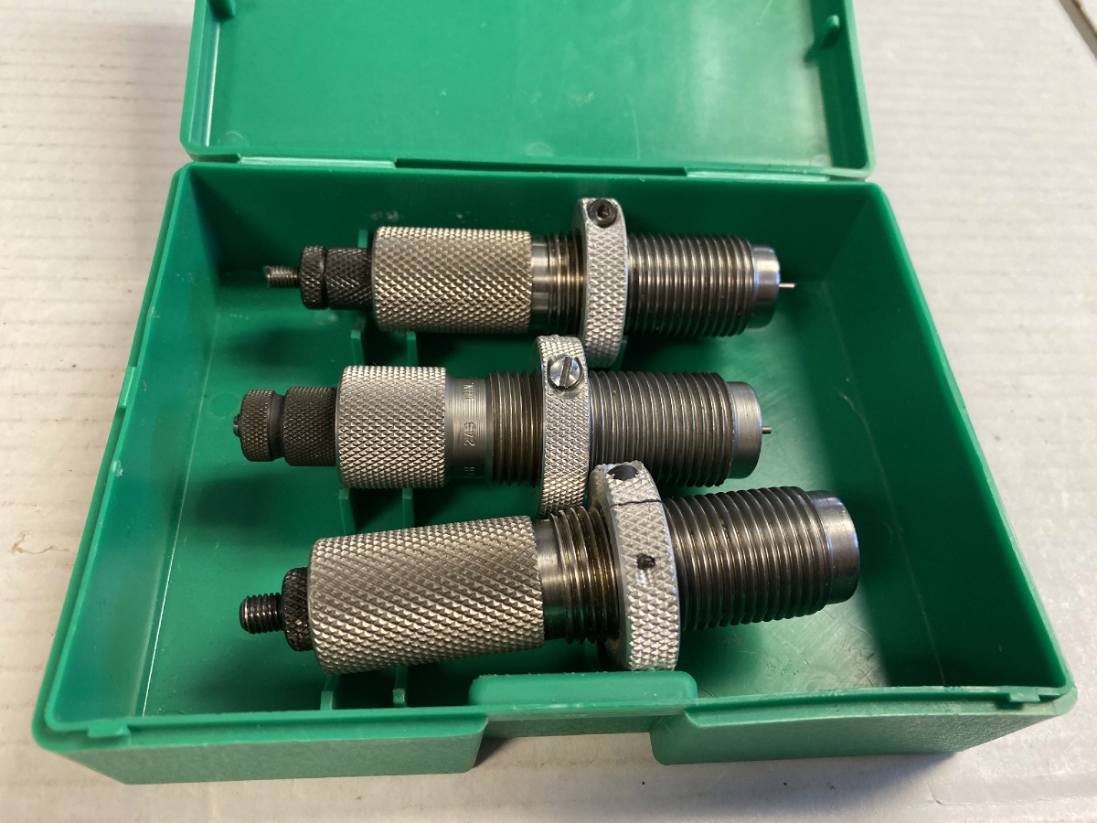 Set of rcbs fl 243 win die set excellent condition 243 win for sale