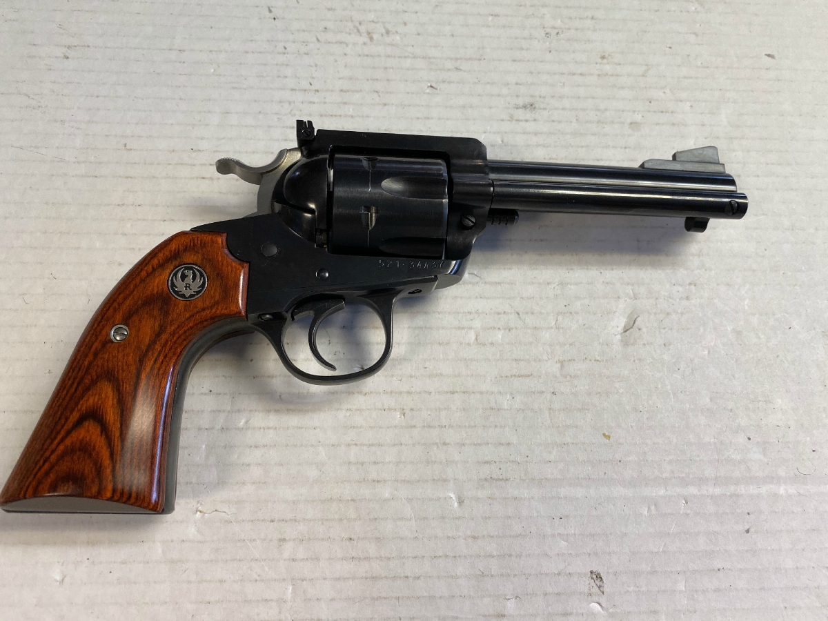 Ruger New Model Bisley Blackhawk Flat Top 4 5/8 Inch Barrel Blued Wood ...