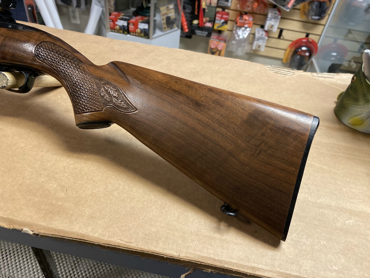 Winchester Model 100 Semi-Auto Rifle 22 Inch Barrel Deluxe Wood Stock ...