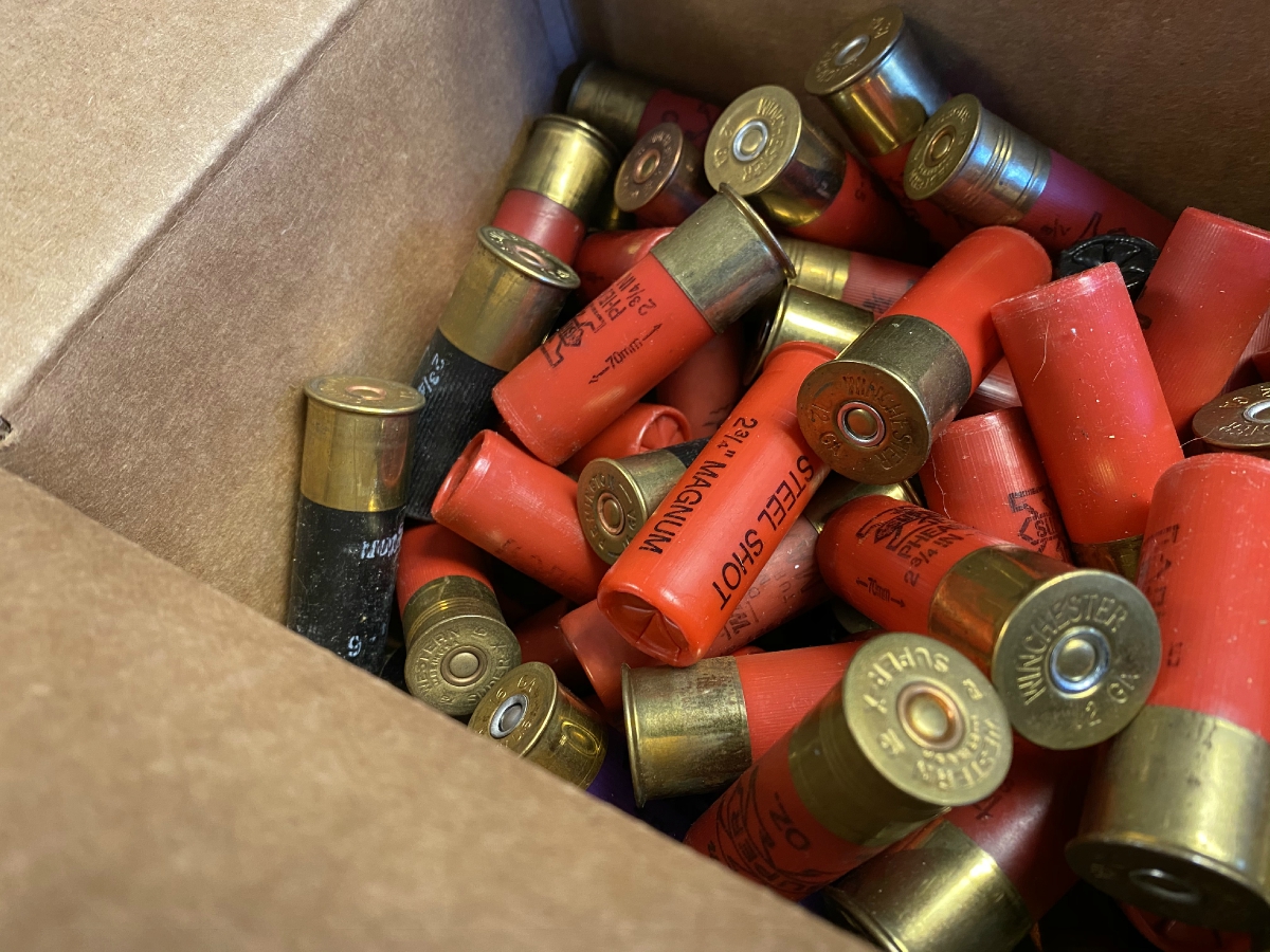 135 ROUNDS ASSORTED SHOTGUN SHELLS 12 AND 16 GAUGE - Picture 5