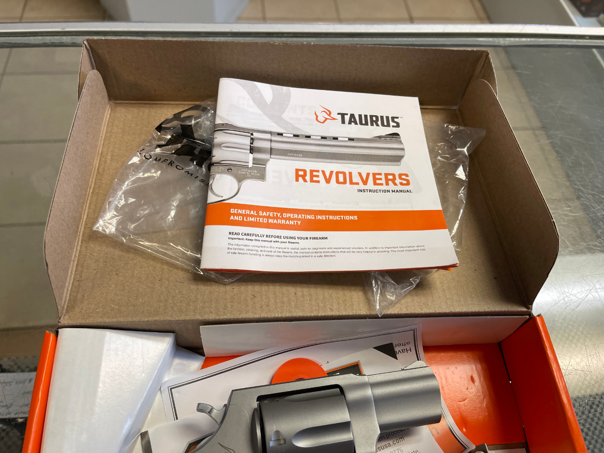 Taurus MODEL 605 Standard 357 Mag 5rd 2 Inch Barrel Matte Stainless Steel Black Rubber Grip NEW .357 Magnum - Picture 5