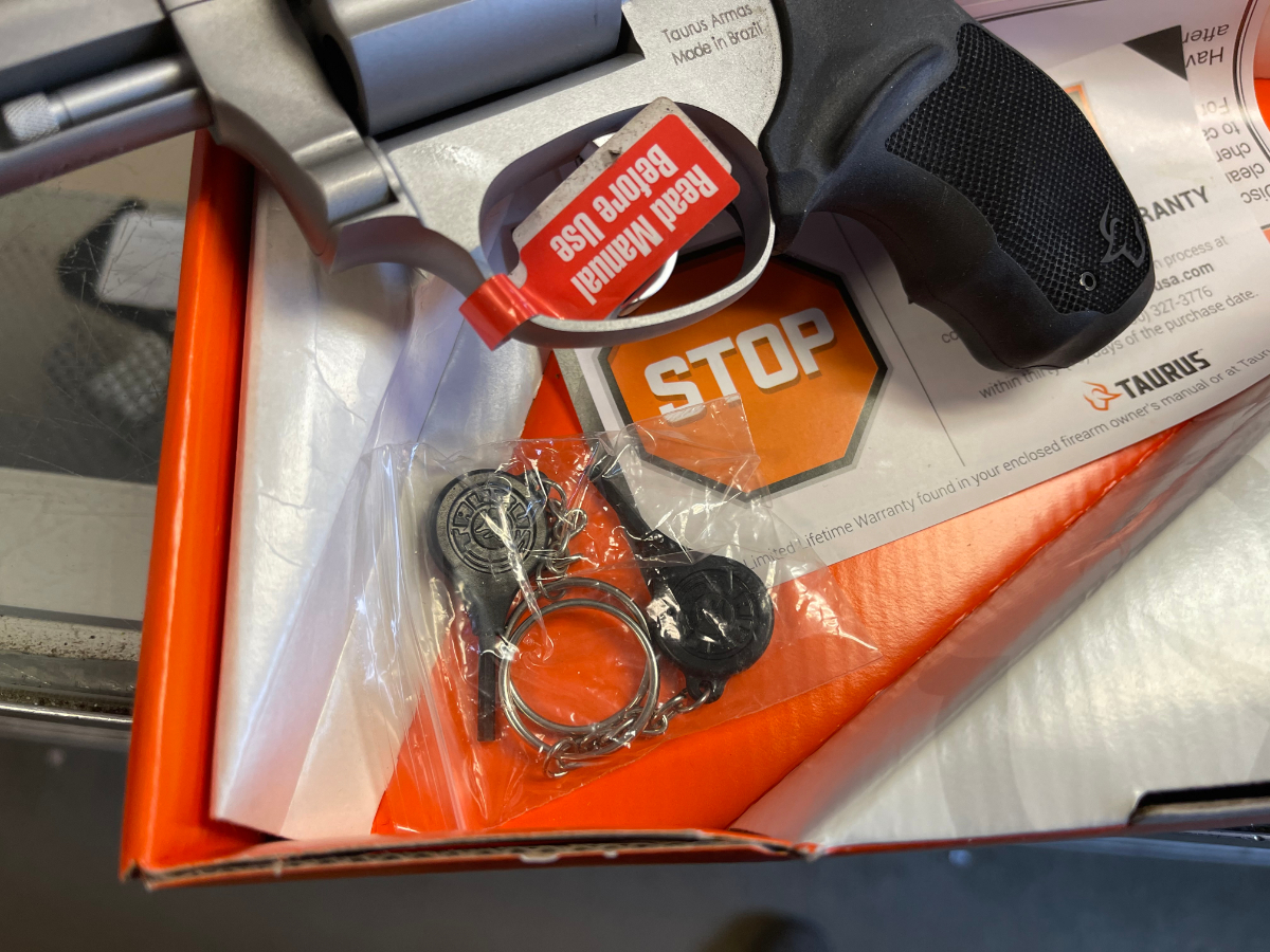 Taurus MODEL 605 Standard 357 Mag 5rd 2 Inch Barrel Matte Stainless Steel Black Rubber Grip NEW .357 Magnum - Picture 8