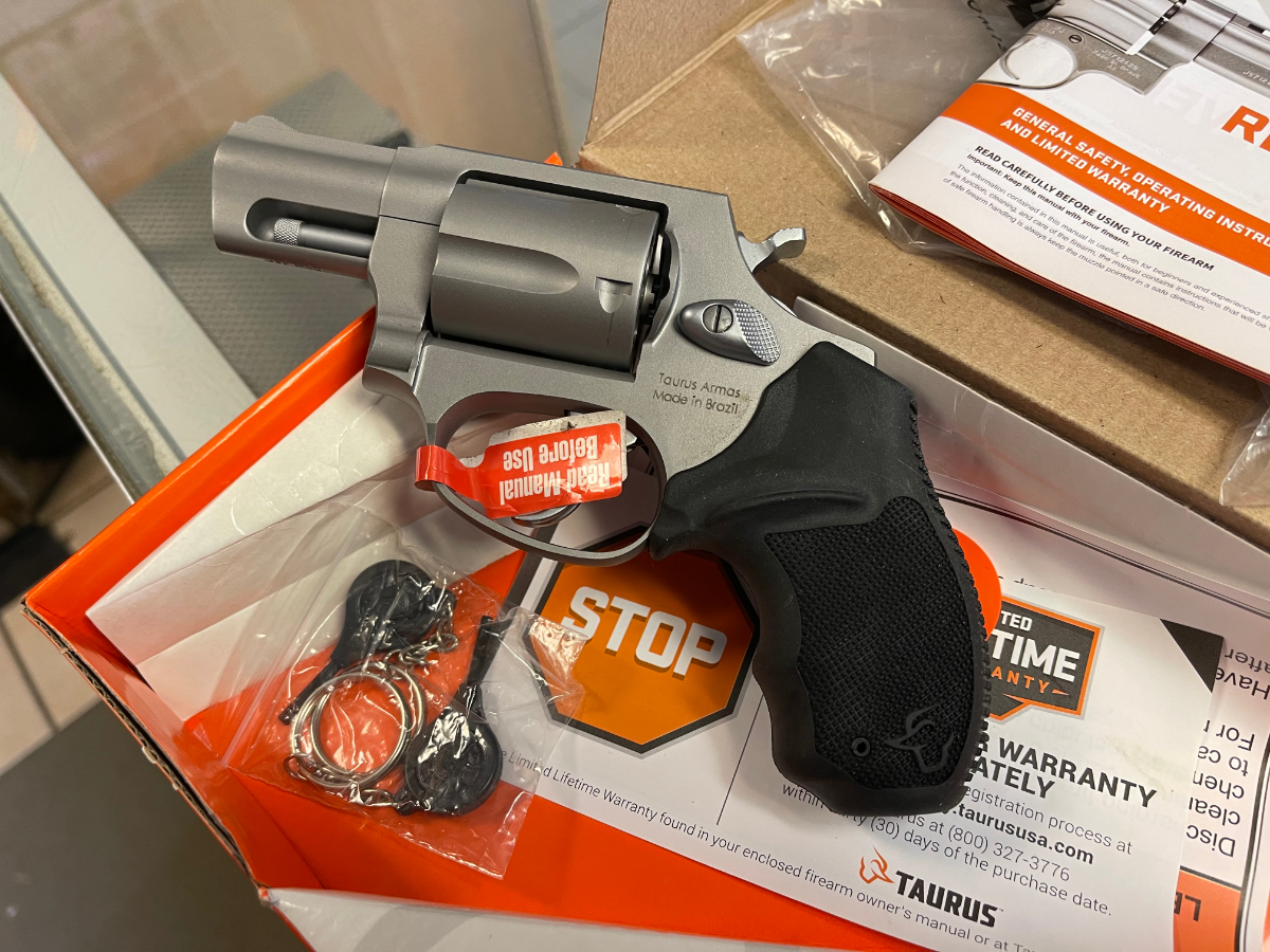 Taurus MODEL 605 Standard 357 Mag 5rd 2 Inch Barrel Matte Stainless Steel Black Rubber Grip NEW .357 Magnum - Picture 9