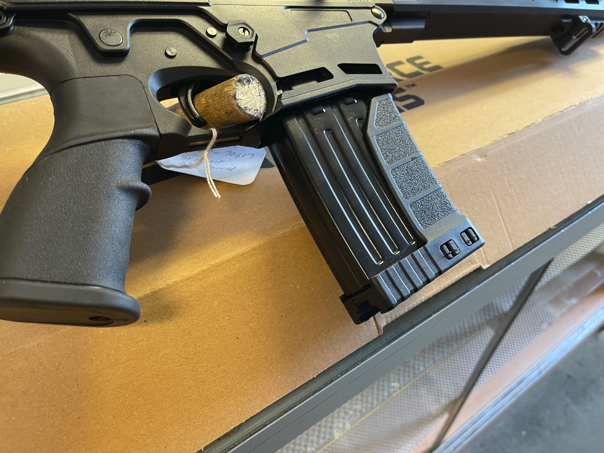 G Force Gf12ar Semi Auto Shotgun 12 Gauge 20 Inch Barrel Black Two 5 g-force-gf12ar-semi-auto-shotgun-12-gauge-20-inch-barrel-black-two-5