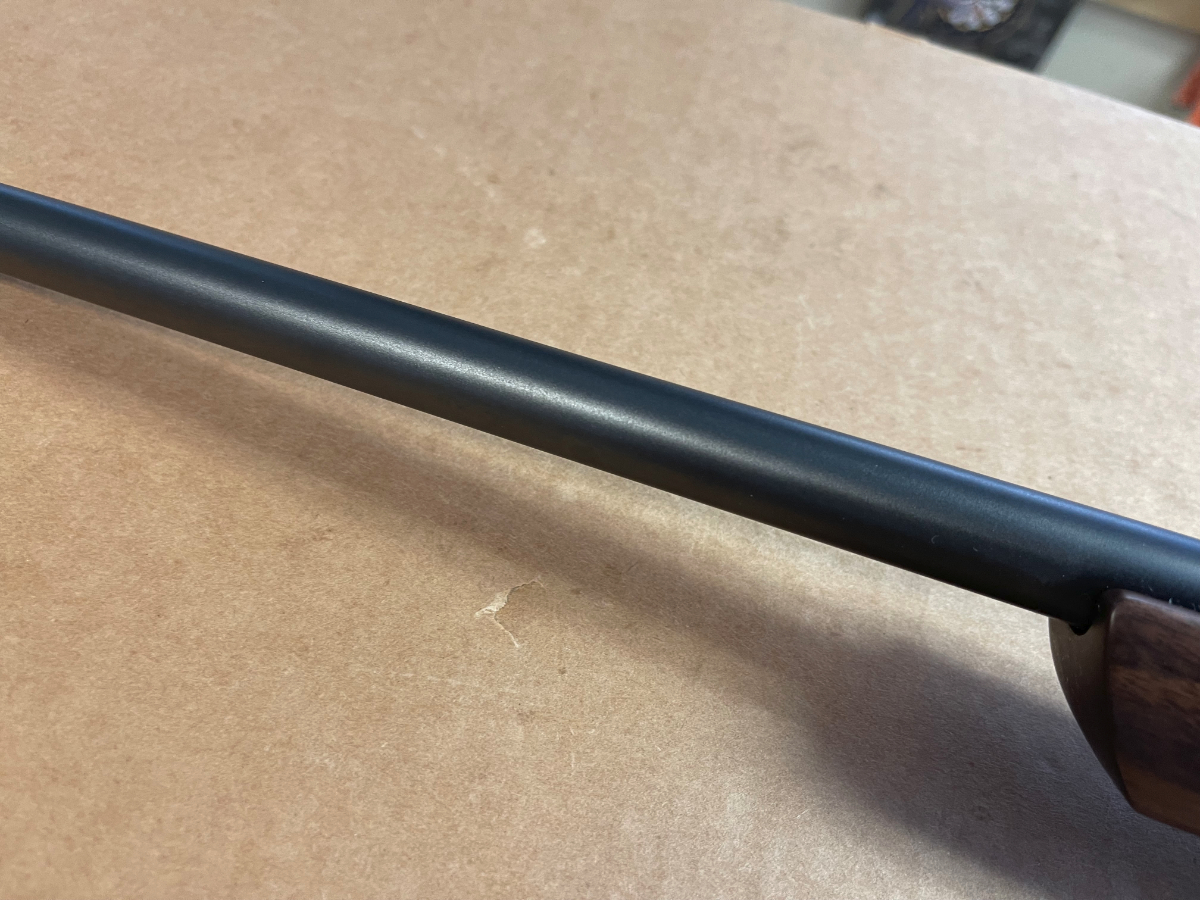 Browning a bolt hunter bolt action 22 inch barrel detachable mag deluxe