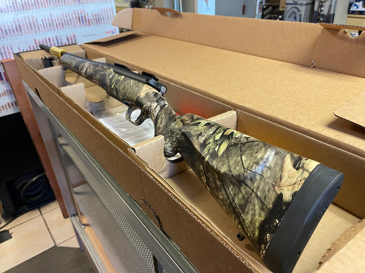 Mossberg model patriot bolt action rifle 22 inch barrel 5 1 mag mossy