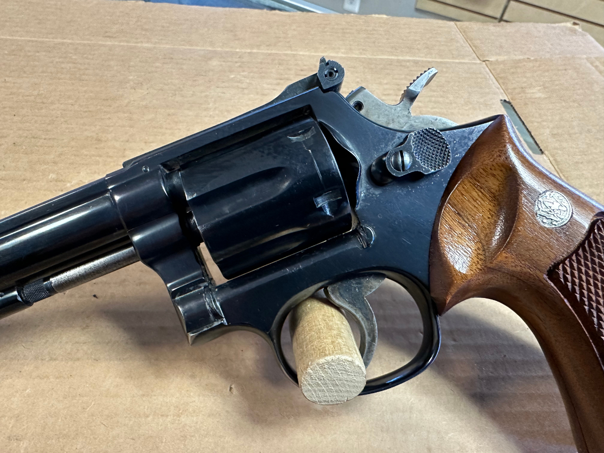 Smith & Wesson MODEL 14-4 6 SHOT REVOLVER 6 INCH BARREL WOOD GRIPS BLUED FINISH NICE .38 Special - Picture 4