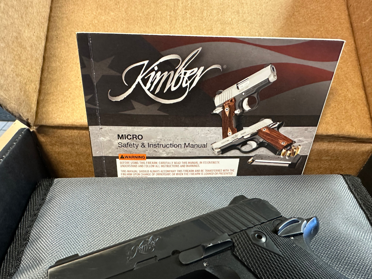 Kimber MODEL Micro Black Pistol 1911 Style single-action trigger 2.75 Inch Barrel Good Condition .380 ACP - Picture 2