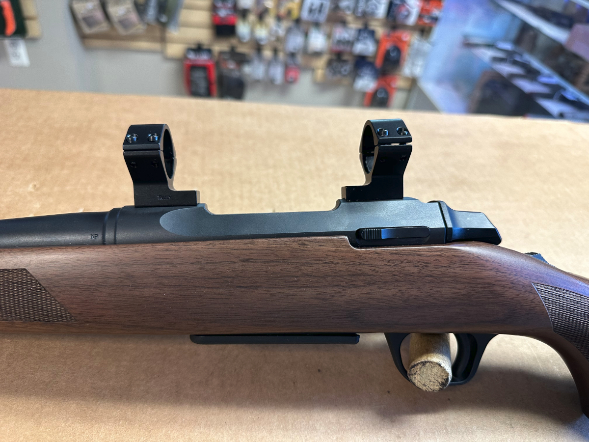 Browning Model ABolt 3 Hunter Bolt Action Rifle 22 Inch Barrel Walnut