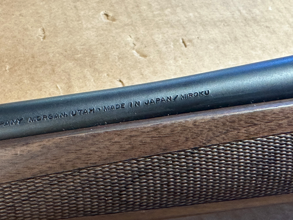 Browning Model ABolt 3 Hunter Bolt Action Rifle 22 Inch Barrel Walnut