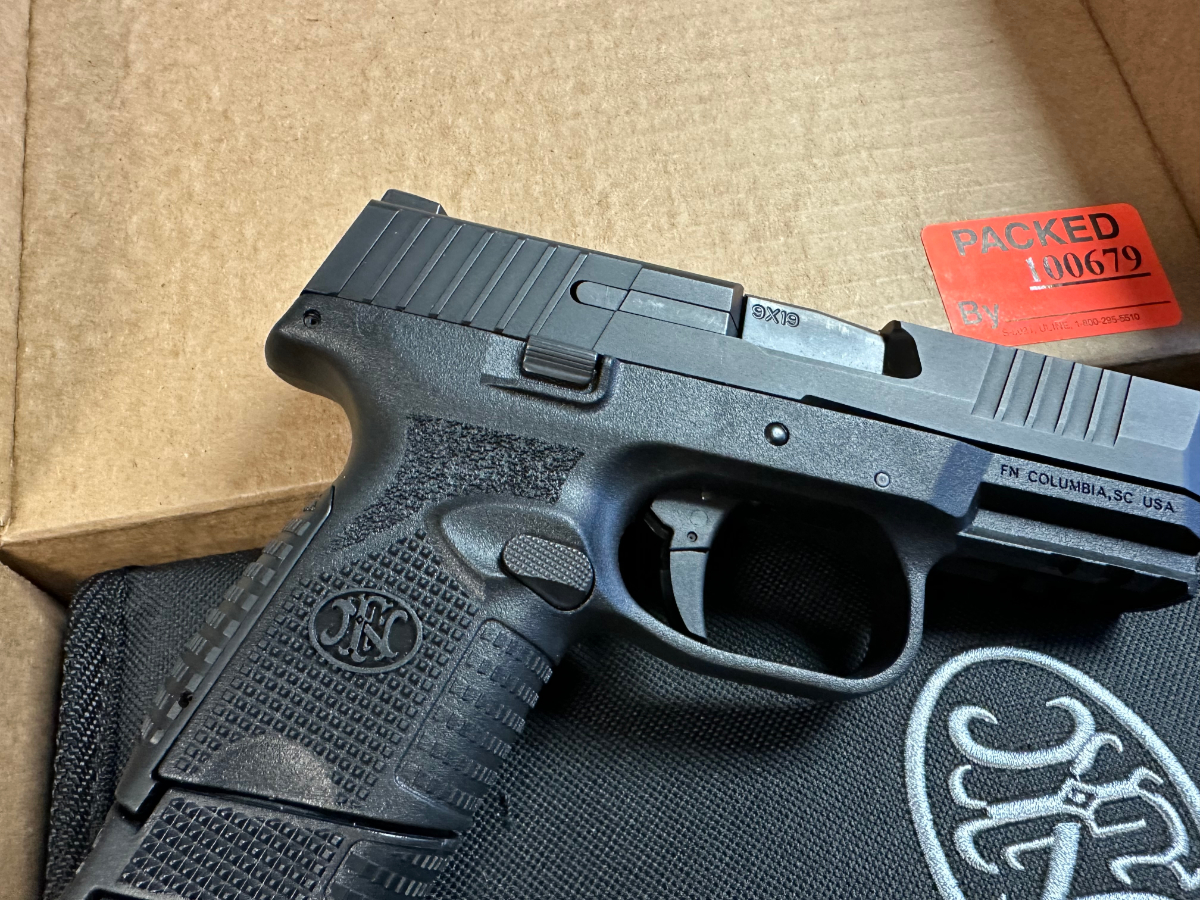 FN 509C Compact Frame 15+1/12+1, 3.70 Inch Black Target Crown Steel ...