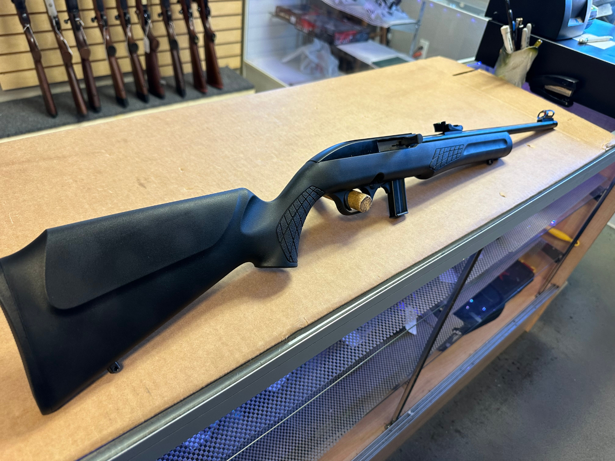 Rossi MODEL RS22 SEMI-AUTO RIFLE IN GREAT CONDITION DETACHABLE MAGAZINE ...