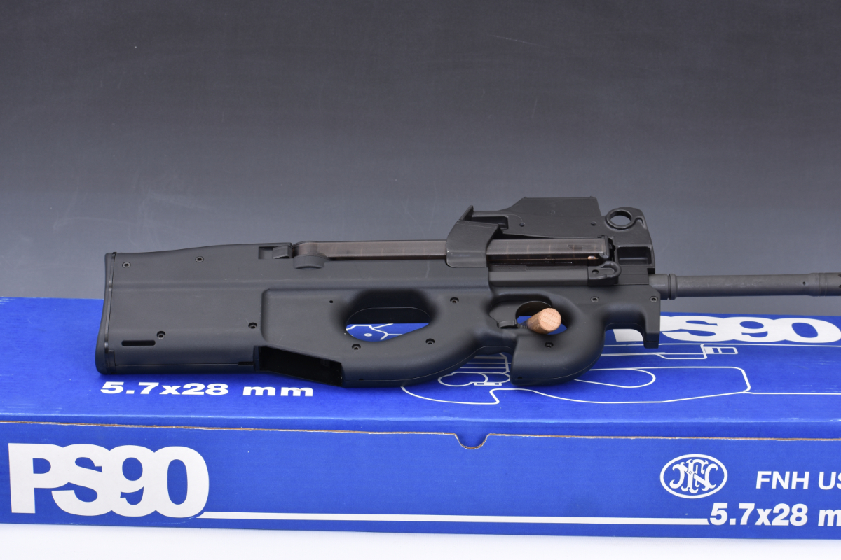 Ps90 For Sale >> Fnh Usa Fn Ps90 With Optics Original Box 3 Magazines 5 7x28mm Ps90 For Sale >> Fnh Usa Fn Ps90 With Optics Original Box 3 Magazines 5 7x28mm