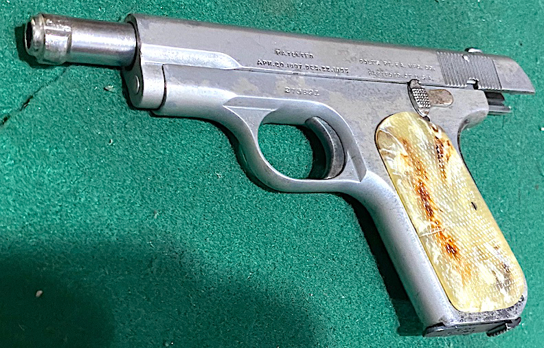 COLT.32 POCKET HAMMERLESS NAKED FINISH FAUX Snake Skin Grips Bore perfect made 1918 .32 Auto (7.65 Browning) - Picture 7