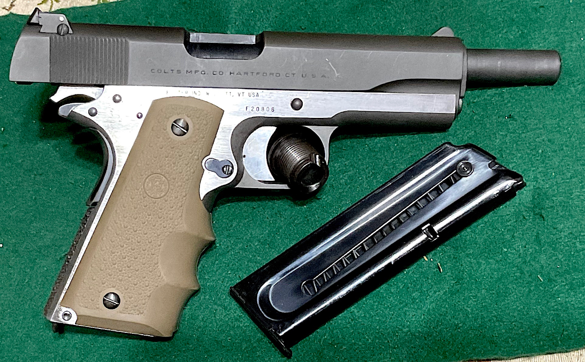 Winchester HYBRID 1911 .22 LR COLT SLIDE & INTERNALS CASPIN FOSTER FRAME,BRUSHED HOUG GRIPS DON HUME HOLSTER - Picture 3