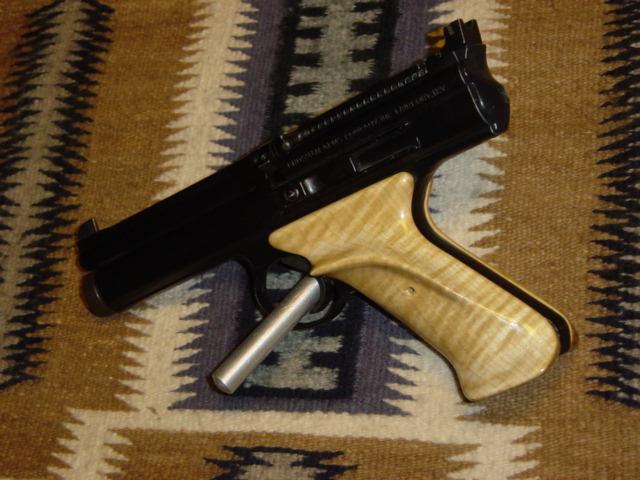 Crosman 600 W/ Custom Grips For Sale at GunAuction.com - 7801379