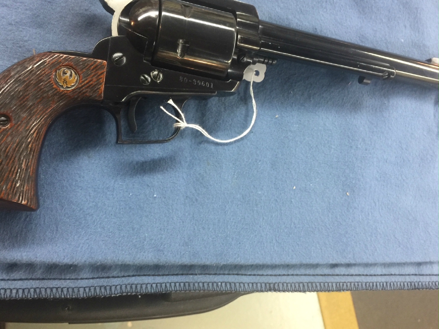 Sturm, Ruger & Co. - Super Blackhawk-a fine 1971 gun-Sure to please. - Picture 3 Sturm, Ruger & Co. - Super Blackhawk-a fine 1971 gun-Sure to please. - Picture 3