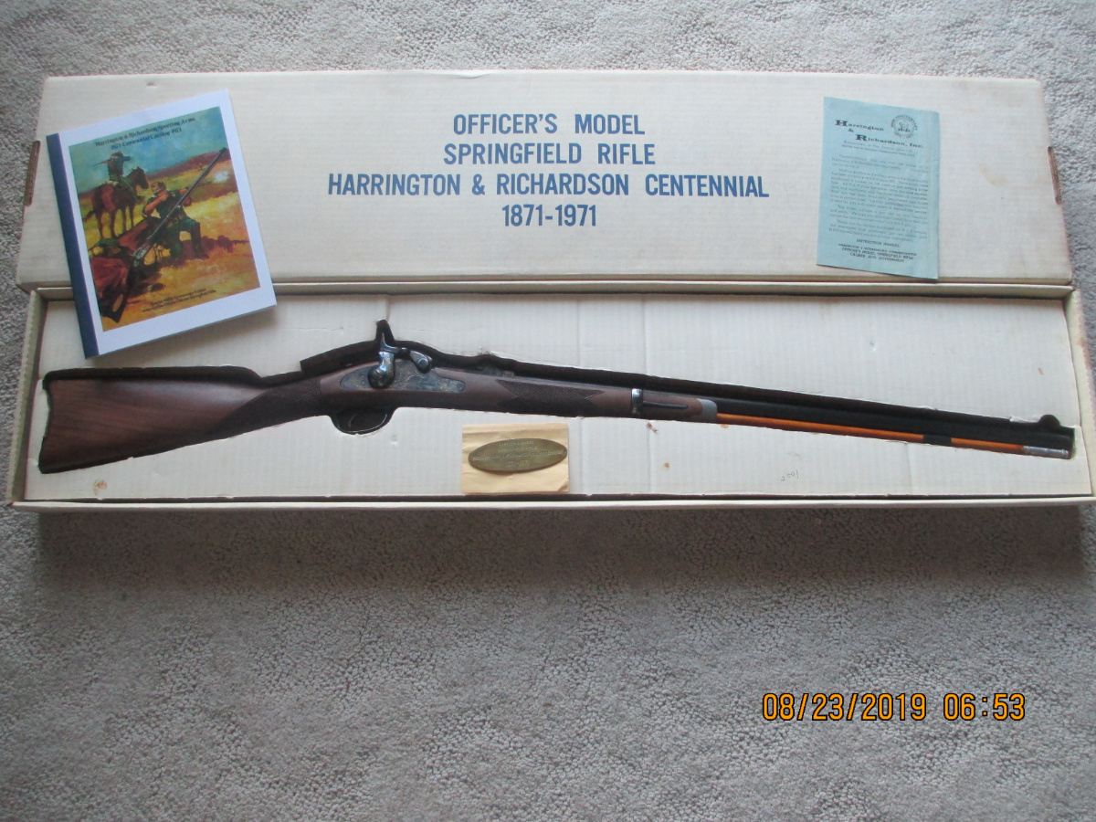 HarringtonRichardson H&R Springfield TrapdoorOFFICERS MODEL4570UNFIRED1 owner
