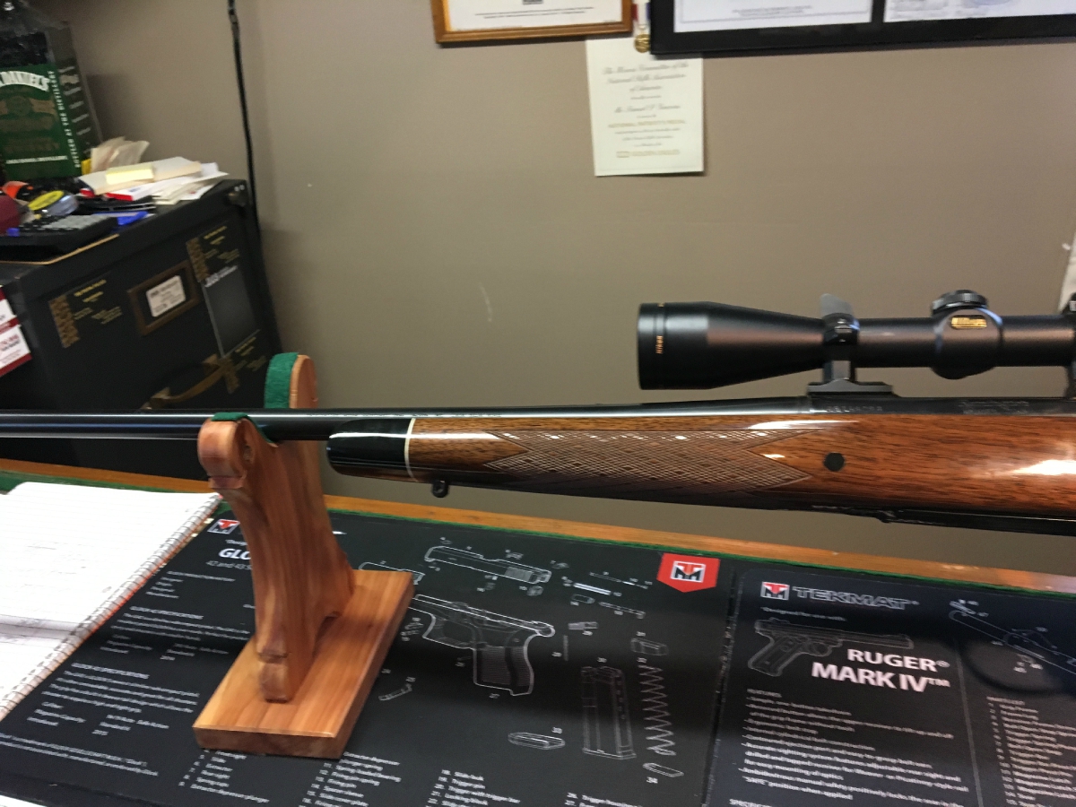 Remington Beautiful 700 Bdl Custom Deluxe Polished Blue 7mm Rem Mag