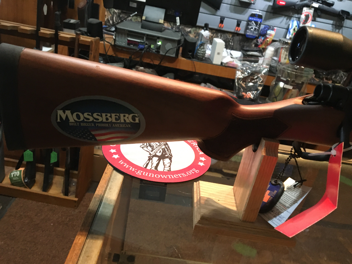 Mossberg Patriot .243 Win. Combo Bolt-Action Rifle With 3-9x40 Scope ...