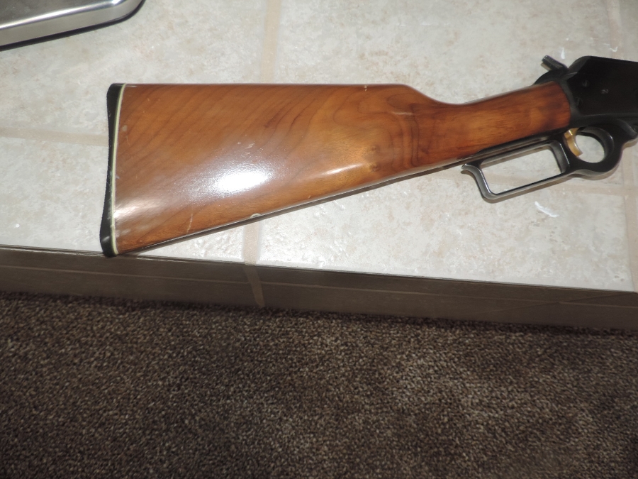  - MARLIN 1894 IN 357 CALIBER WITH NO RESERVE - Picture 3