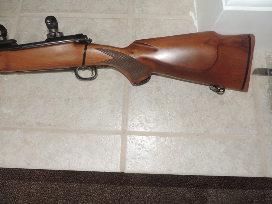  - WINCHESTER 70 XTR IN 300 H&H MAG NO RESERVE - Picture 6
